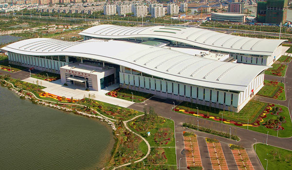 1558935048829738.jpg 梅江會展中心600.jpg